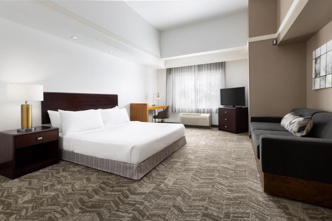Springhill Suites Fresno Exteriér fotografie