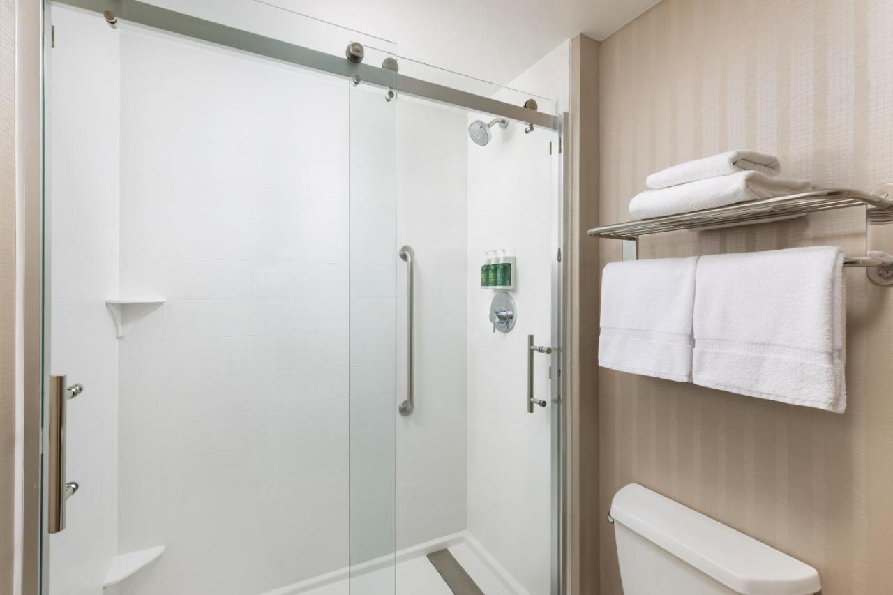 Springhill Suites Fresno Exteriér fotografie