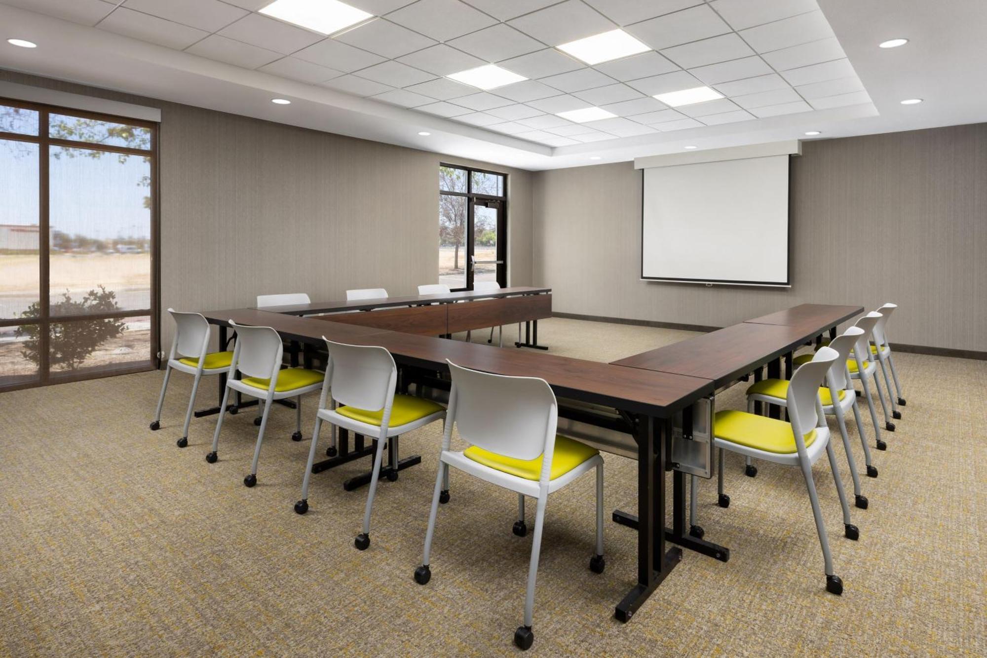 Springhill Suites Fresno Exteriér fotografie