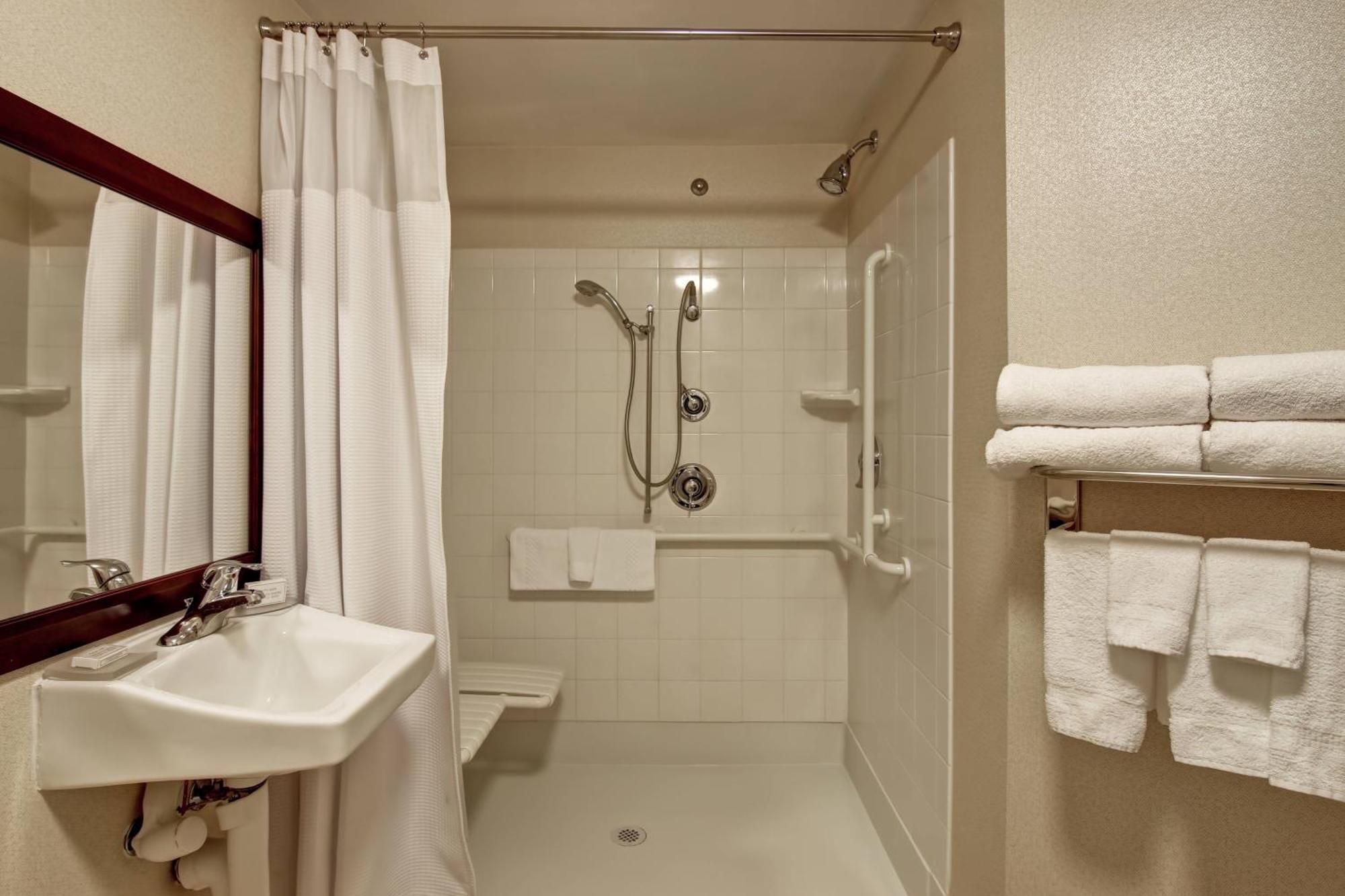 Springhill Suites Fresno Exteriér fotografie